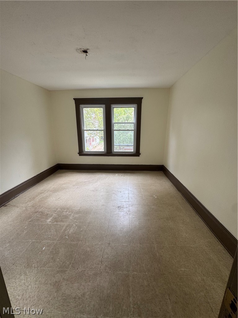 1338 W 91st Street Cleveland OH 44102