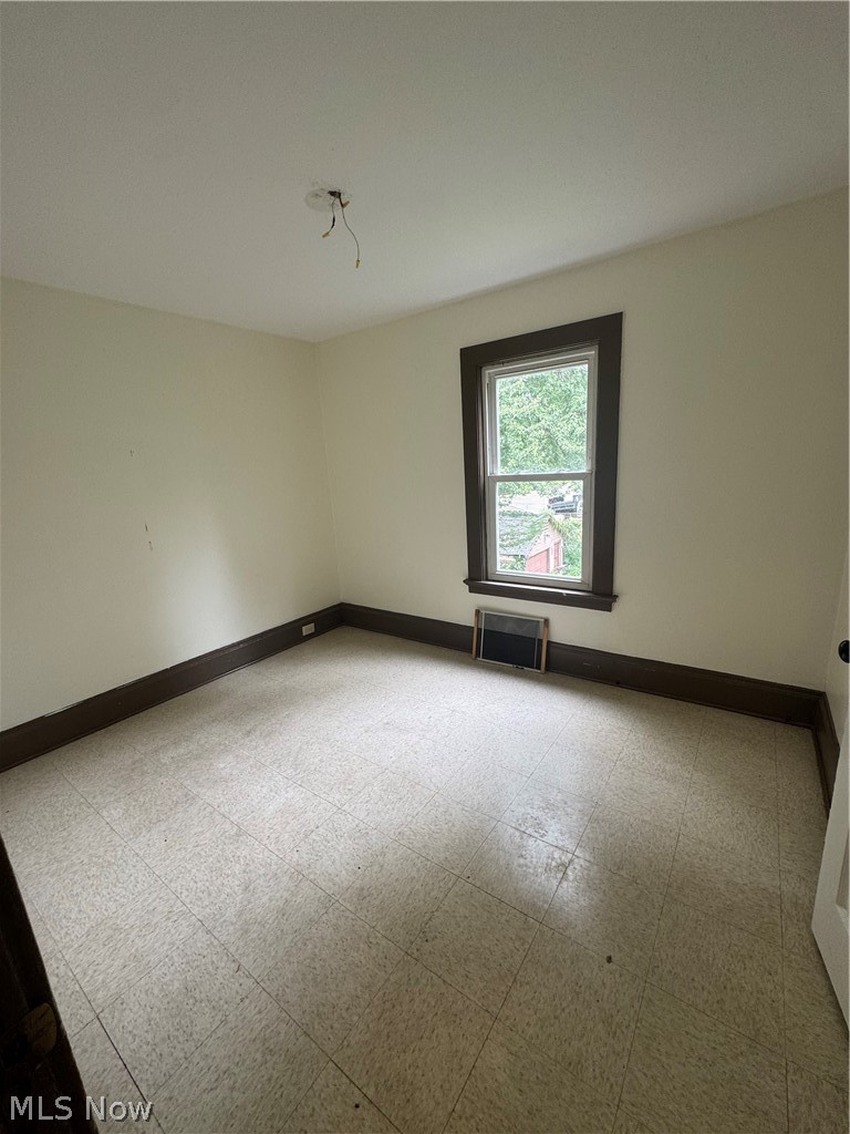 1338 W 91st Street Cleveland OH 44102