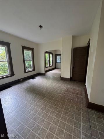 1338 W 91st Street Cleveland OH 44102