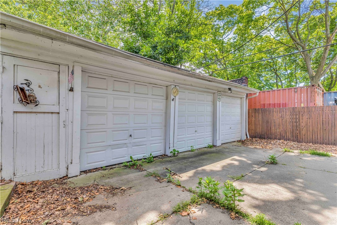 9507 Larnder Avenue Cleveland OH 44102