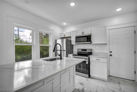 2838 E 124th Street Cleveland OH 44120