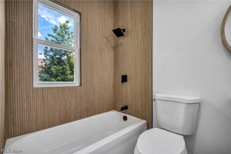 2838 E 124th Street Cleveland OH 44120