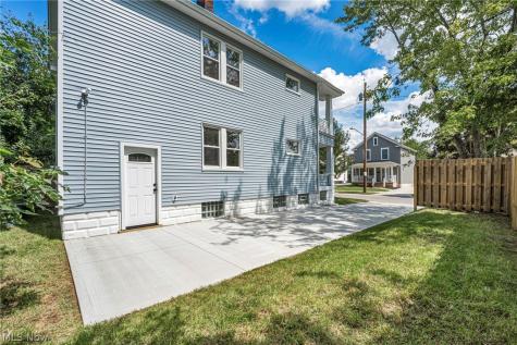 2838 E 124th Street Cleveland OH 44120