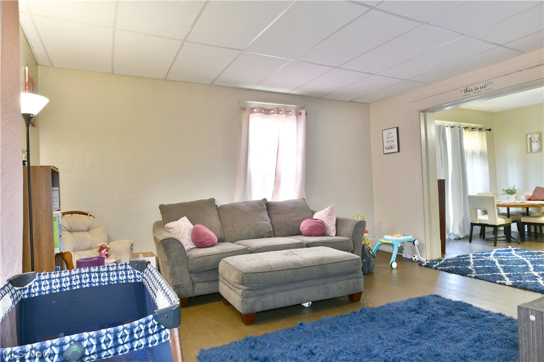 23 Hartzell Avenue Niles OH 44446