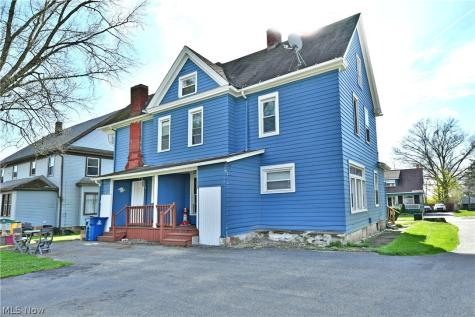 23 Hartzell Avenue Niles OH 44446