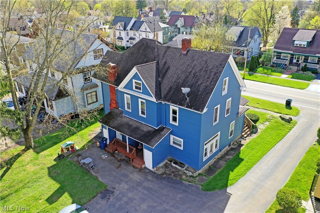 23 Hartzell Avenue Niles OH 44446