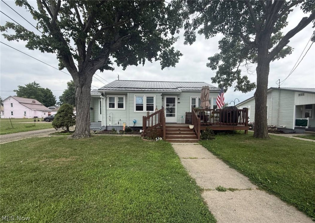440 Center Street Newcomerstown OH 43832