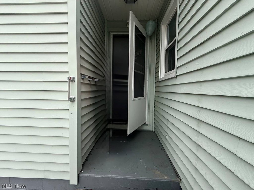 440 Center Street Newcomerstown OH 43832