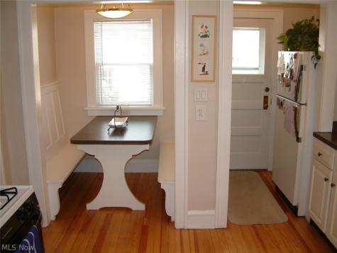 13836-38 Clifton Boulevard Lakewood OH 44107