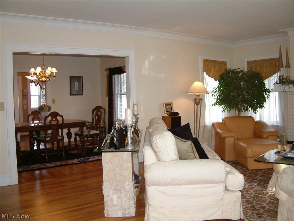 13836-38 Clifton Boulevard Lakewood OH 44107