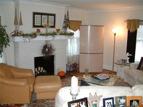 13836-38 Clifton Boulevard Lakewood OH 44107