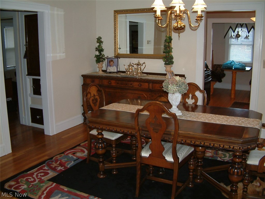 13836-38 Clifton Boulevard Lakewood OH 44107