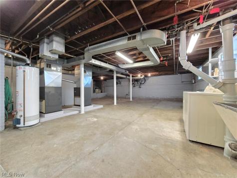 13836-38 Clifton Boulevard Lakewood OH 44107