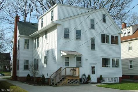 13836-38 Clifton Boulevard Lakewood OH 44107