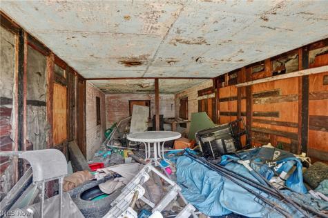 176 Stage Avenue Painesville OH 44077