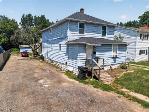 176 Stage Avenue Painesville OH 44077