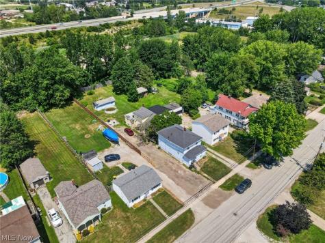 176 Stage Avenue Painesville OH 44077