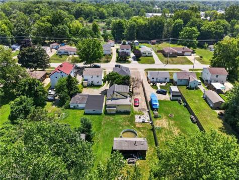 176 Stage Avenue Painesville OH 44077