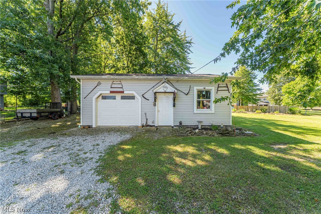 1860 E 298th Street Wickliffe OH 44092