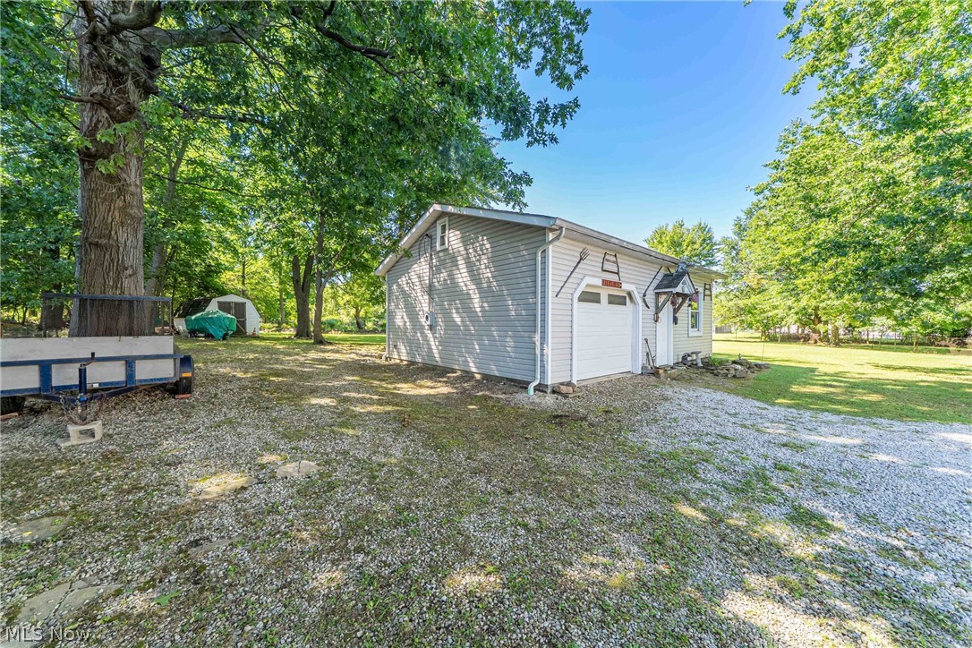 1860 E 298th Street Wickliffe OH 44092