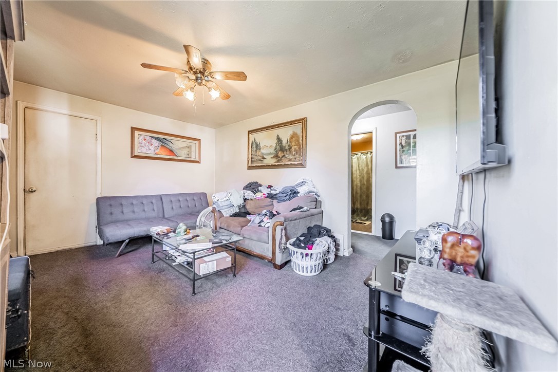 1860 E 298th Street Wickliffe OH 44092