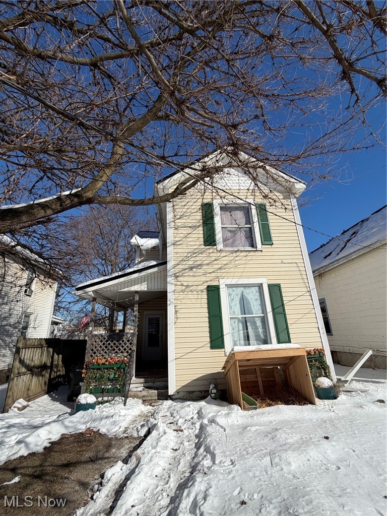 821 Market Street Zanesville OH 43701