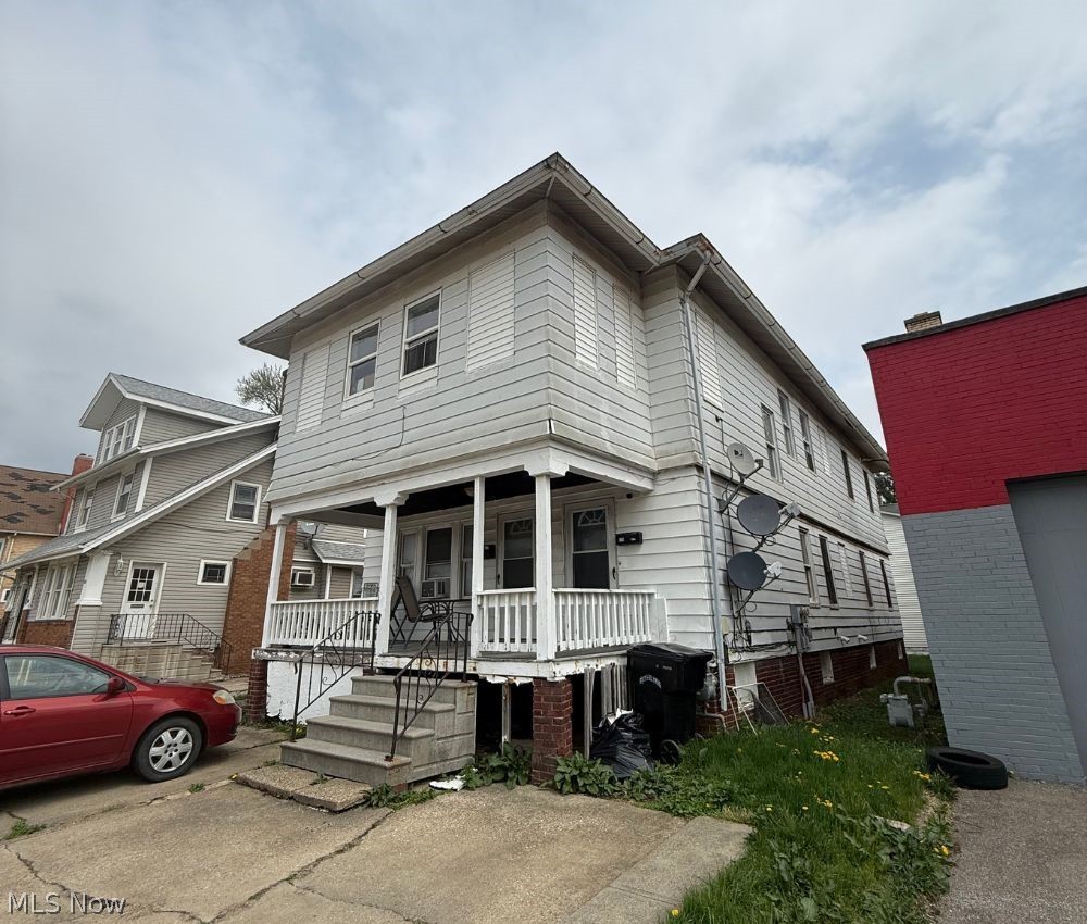 622 Middle Avenue Elyria OH 44035