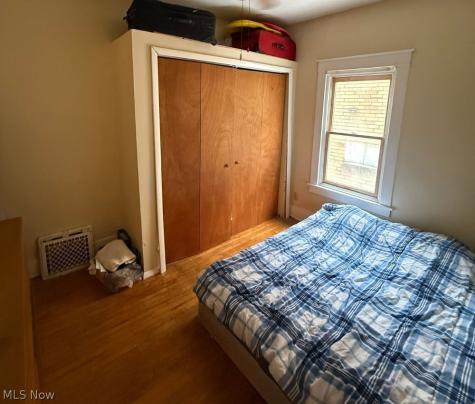 622 Middle Avenue Elyria OH 44035