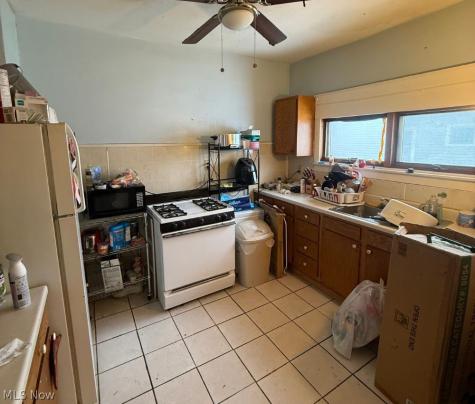 622 Middle Avenue Elyria OH 44035