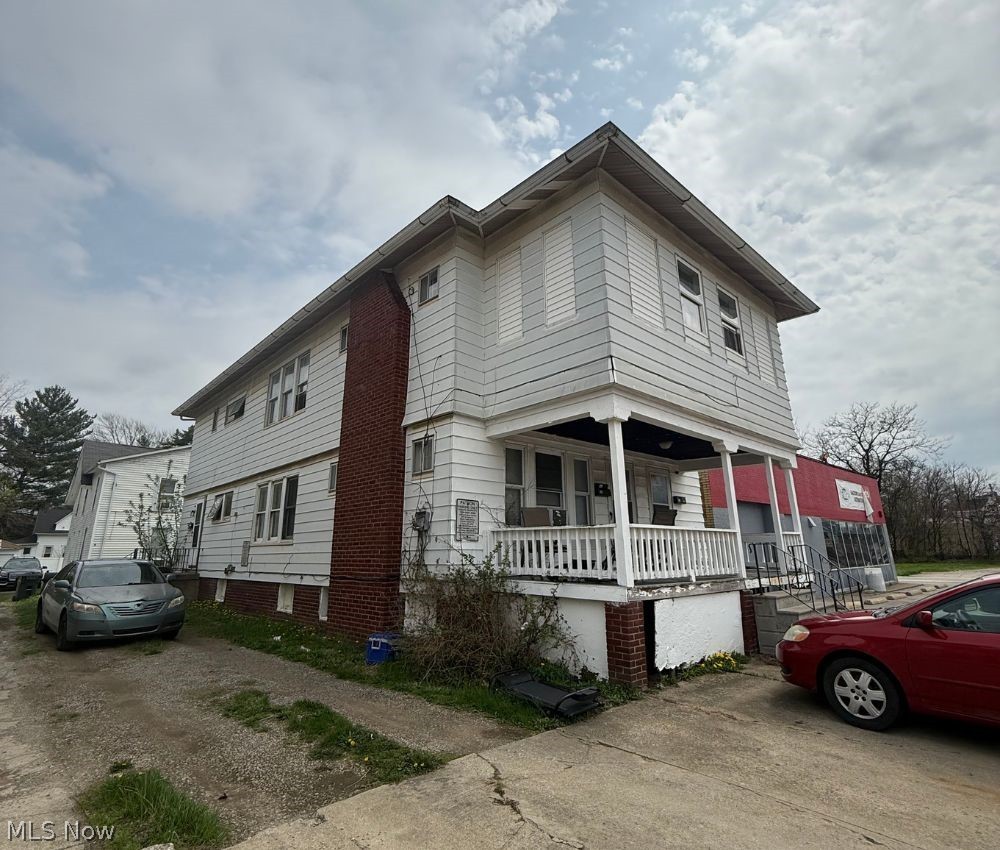 622 Middle Avenue Elyria OH 44035