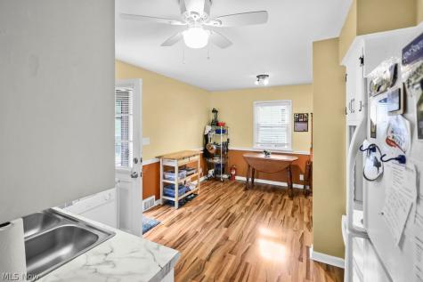 2591-2593 16th Street Cuyahoga Falls OH 44223
