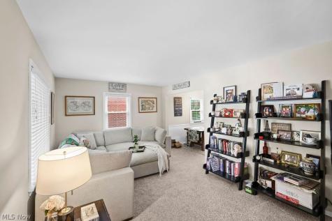 2591-2593 16th Street Cuyahoga Falls OH 44223