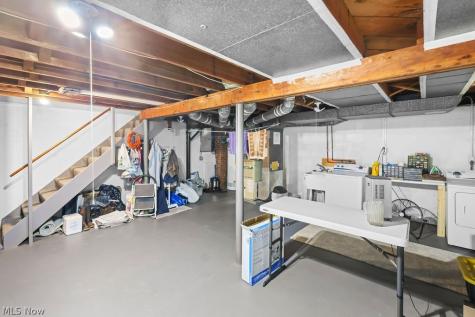 2591-2593 16th Street Cuyahoga Falls OH 44223