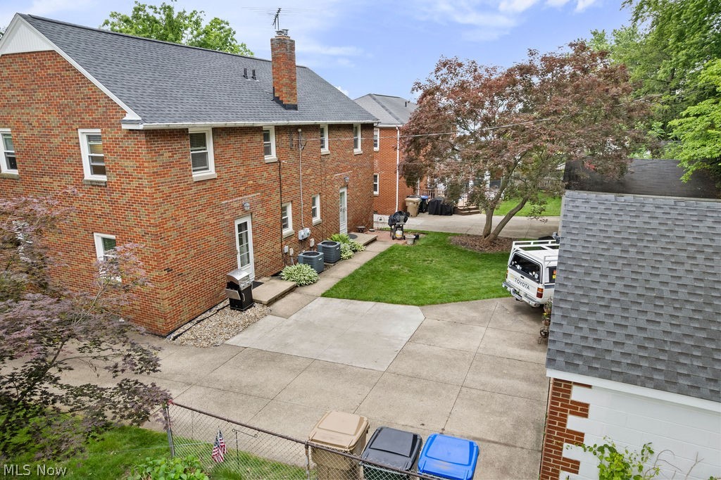 2591-2593 16th Street Cuyahoga Falls OH 44223