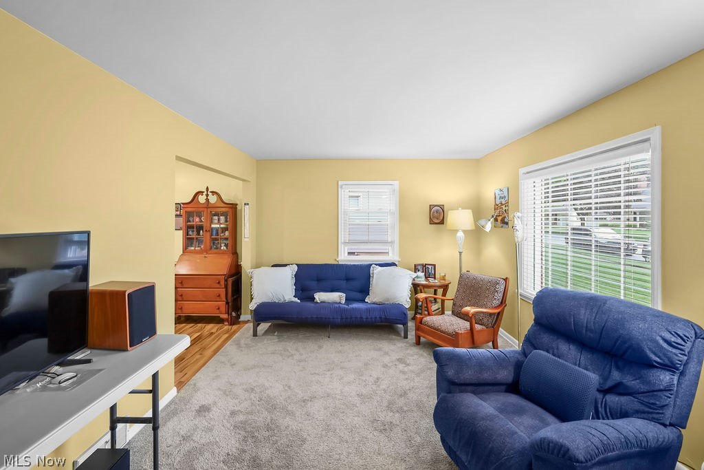 2591-2593 16th Street Cuyahoga Falls OH 44223