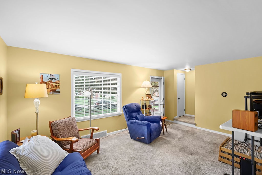 2591-2593 16th Street Cuyahoga Falls OH 44223