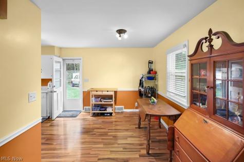 2591-2593 16th Street Cuyahoga Falls OH 44223