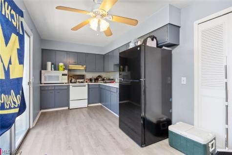 104 Brookwood Way N Mansfield OH 44906