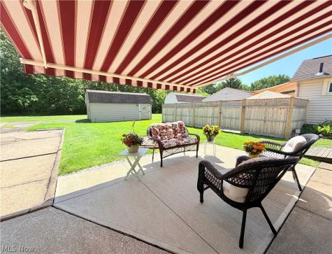 1521-1523 Missouri Avenue Lorain OH 44052