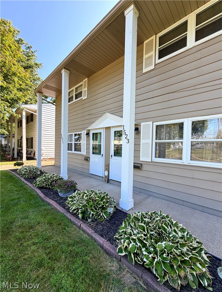 1521-1523 Missouri Avenue Lorain OH 44052