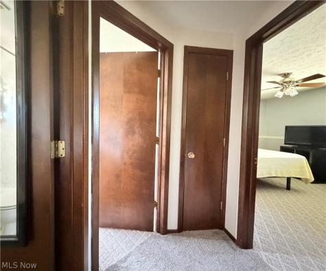 1521-1523 Missouri Avenue Lorain OH 44052