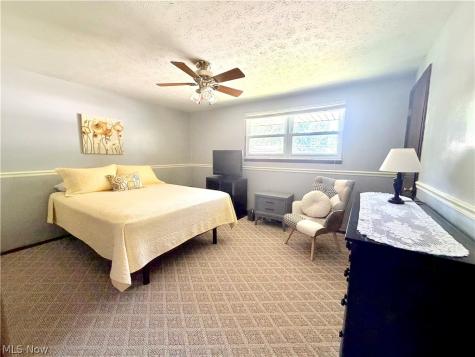 1521-1523 Missouri Avenue Lorain OH 44052