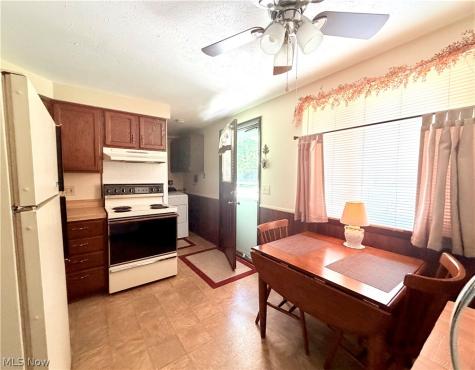 1521-1523 Missouri Avenue Lorain OH 44052