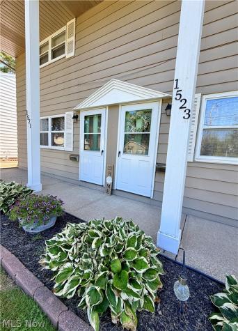 1521-1523 Missouri Avenue Lorain OH 44052