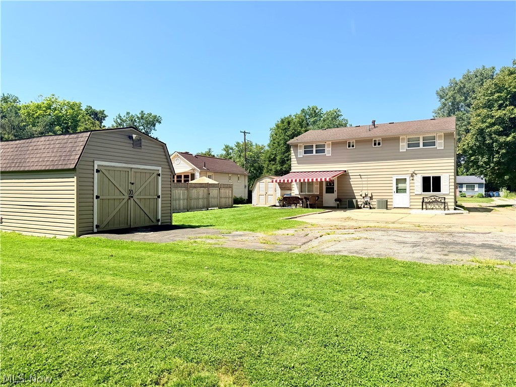 1521-1523 Missouri Avenue Lorain OH 44052