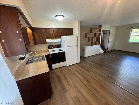 1645-1647 Normandy Wooster OH 44691
