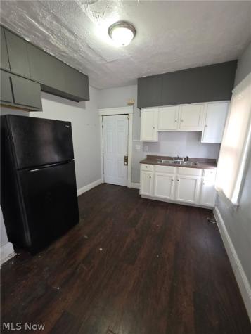 10117 Somerset Avenue Cleveland OH 44108