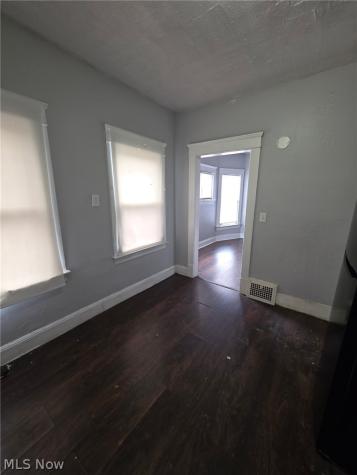 10117 Somerset Avenue Cleveland OH 44108