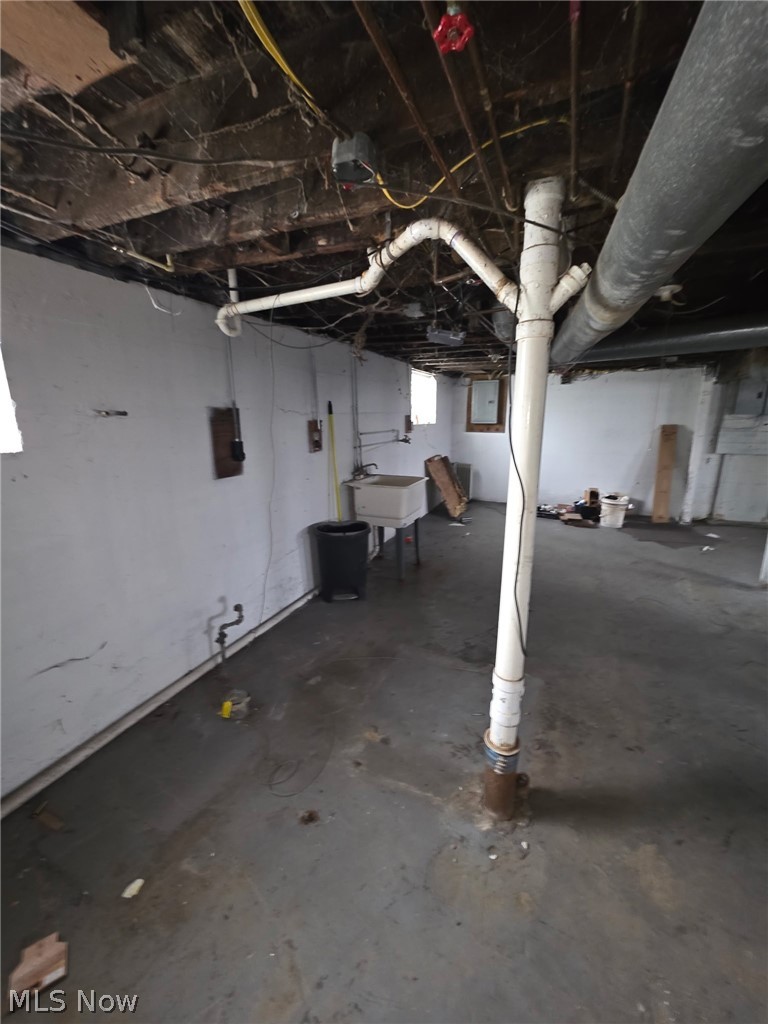 10117 Somerset Avenue Cleveland OH 44108