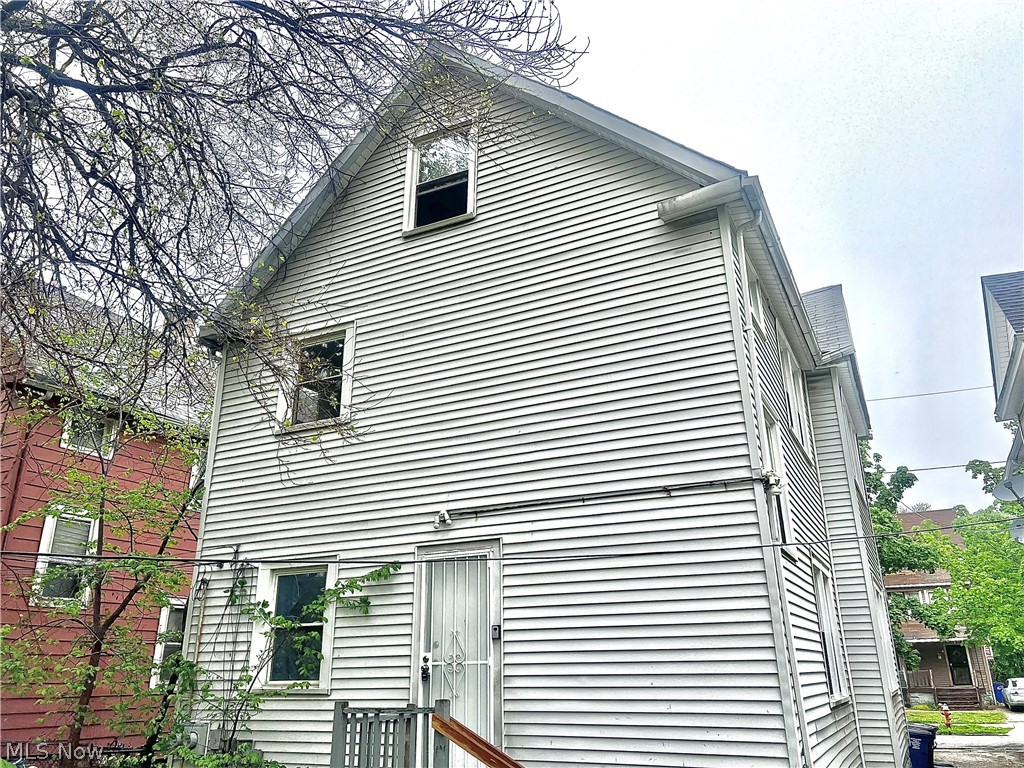 10908 Tacoma Avenue Cleveland OH 44108